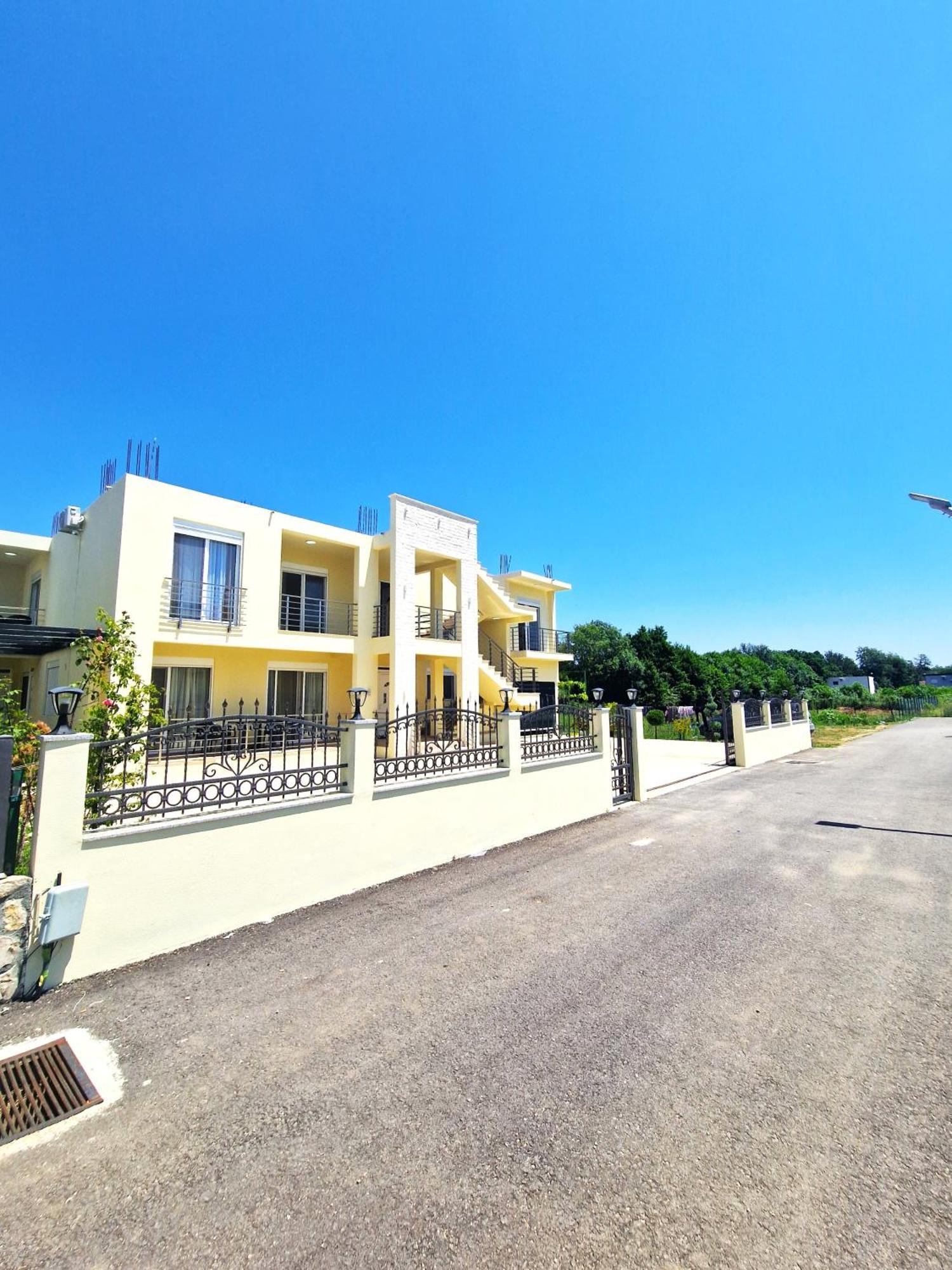 Ivana Apartments Ulcinj Exterior foto